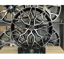 Диск литой Replica Vossen HF-2 R20 5*114.3 J8.0 ET35 ЦО 73,1 B4