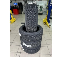 Автошина зимняя 215/50R17 Yokohama iceGuard Stud iG65 95T XL (шип.)