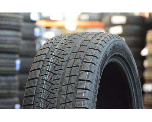 Автошина зимняя 235/40R19 Triangle Group Trin PL02 96W (липучка)