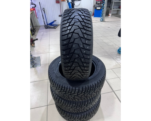 Автошина зимняя 255/55R19 Hankook Winter i*Pike X W429A 111T XL (шипы) Автошина зимняя 255/55R19 Hankook Winter i*Pike X W429A 111T XL (шипы)
