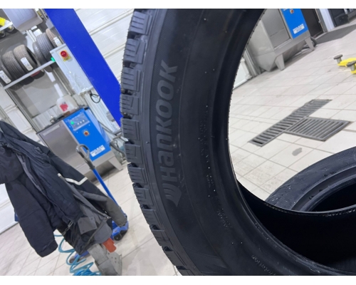 Автошина зимняя 255/55R19 Hankook Winter i*Pike X W429A 111T XL (шипы) Автошина зимняя 255/55R19 Hankook Winter i*Pike X W429A 111T XL (шипы)