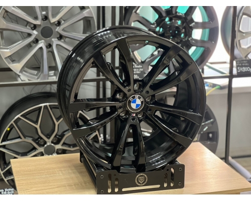 Диск литой replica BMW X6m R20 5*120 10/11J Et40/37 DIA 74.1 Диск литой replica BMW X6m R20 5*120 10/11J Et40/37 DIA 74.1