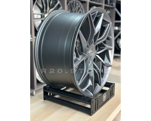 Диск литой Replica Khann R20, 5*150 j10 ET45 DIA110.2