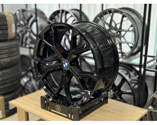 Диск литой Replica BMW 741 style R21 5*112 9.5/10.5j ET37/47 DIA66.6 BL
